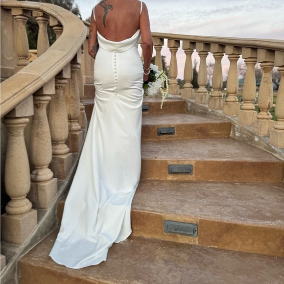 Beautiful mermaid bridal gown - Picture 2 of 16